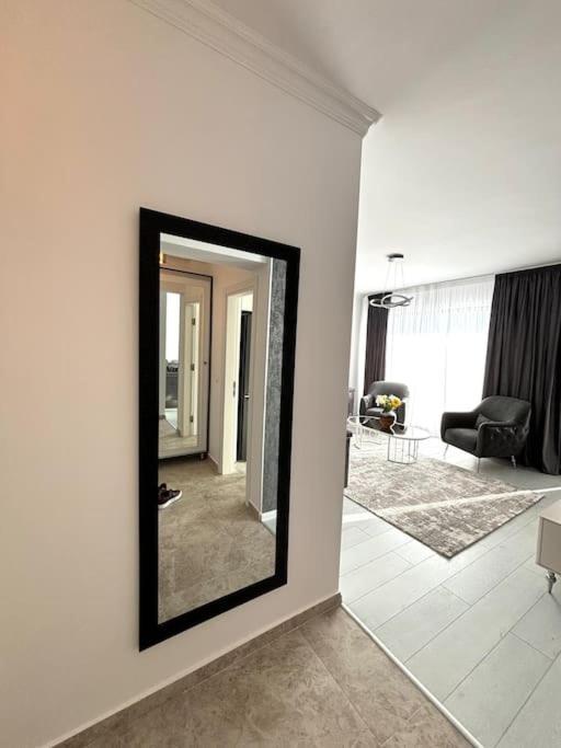Viva Solid House Mamaia